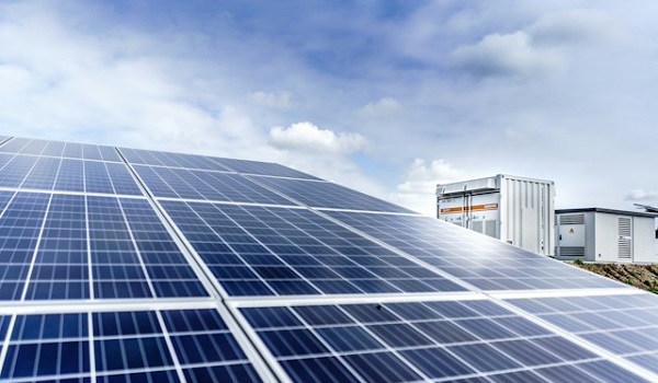 ZD&Panels、主要な太陽光技術プロバイダーとの提携を発表